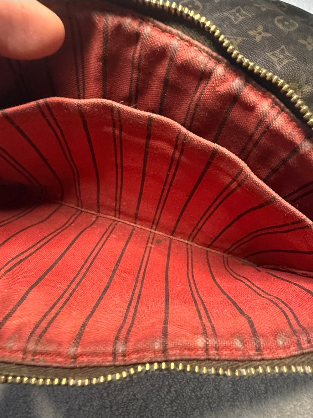 Louis Vuitton - TWO PROJECT PIECES - Picture 5 of 12